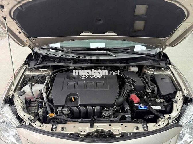 Toyota Corolla Altis 2012 1.8G số sàn đi 8000 km