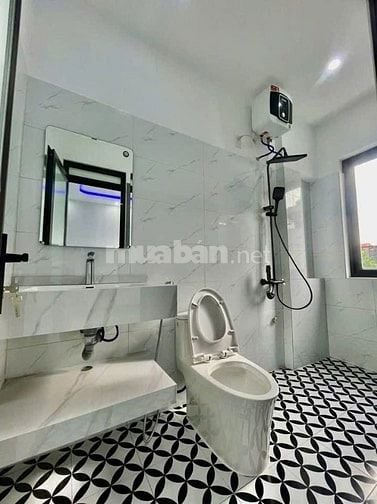 Chỉ với 3.56 tỷ sở hữu nhà 2 lầu trung tâm Quận 3 – Hẻm sạch, sổ riêng