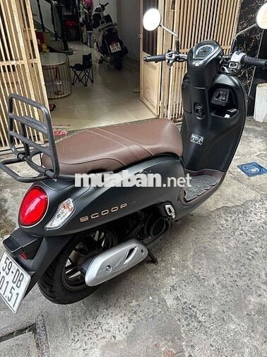 scoopy 110i nhập khẩu zin 98% chưa đụng 1 con ốc