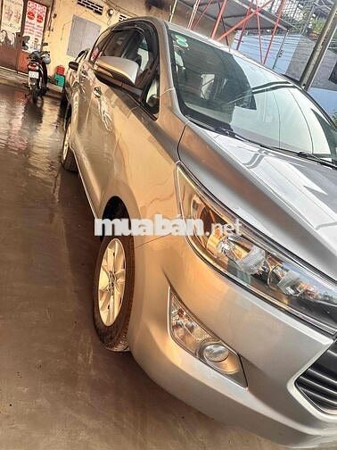 Toyota Innova 2019 2.0E - 150000 km