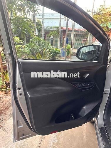 Toyota Innova 2019 2.0E - 150000 km