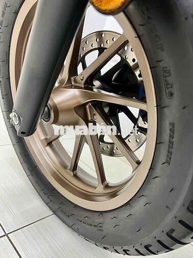 Rebel 500 2023 BSSG xám ximang mâm vàng rất mới