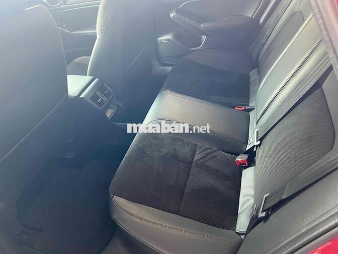 Civic RS Đỏ 2023 cực đẹp, trang bị PK Xịn, Vay 70%