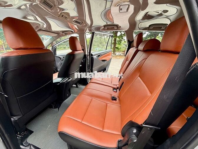 Toyota Innova 2.0E 2017. - 93000 km