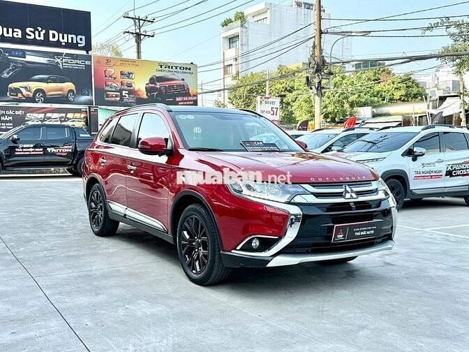 Mitsubishi Outlander CVT 2019 Đỏ - Odo 37.619 km