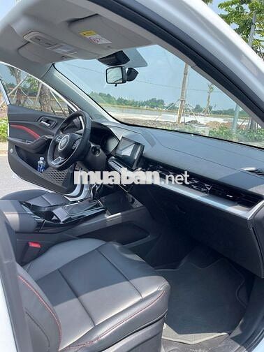 Sedan giá rẻ MG5 2024 bản Luxury lướt  - 15000 km