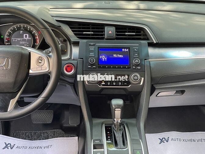 Honda Civic 1.8 E 2018 Một Chủ Đẹp Như Mới