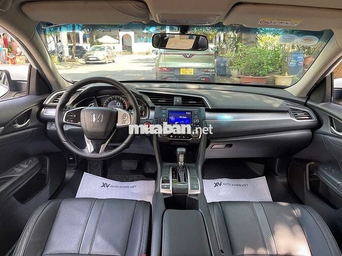 Honda Civic 1.8 E 2018 Một Chủ Đẹp Như Mới