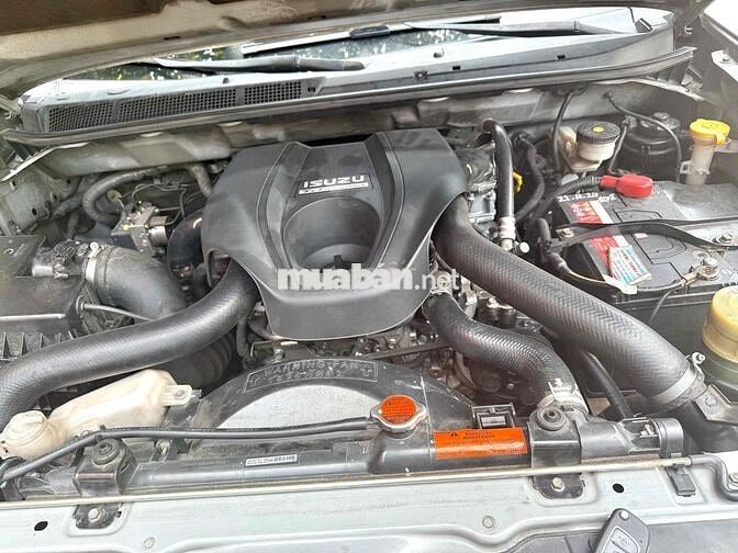 Isuzu Dmax 2017 LS 2.5 4x2 AT - 167000 km