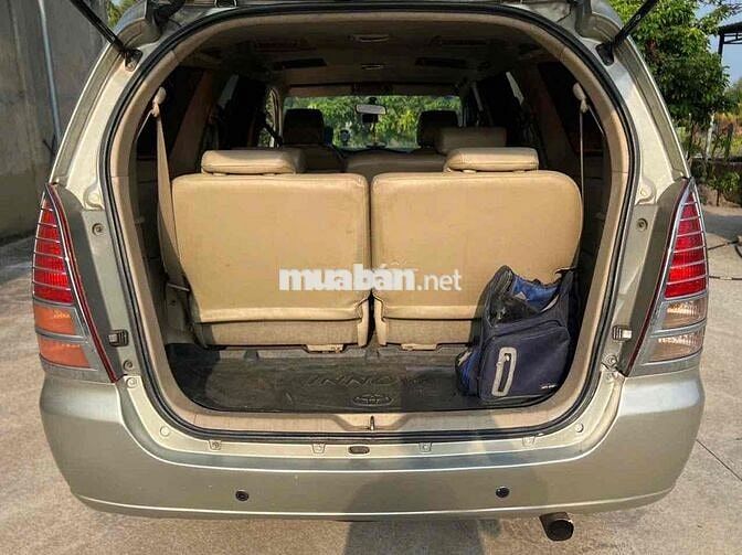 Toyota Innova 2008 G - 90000 km