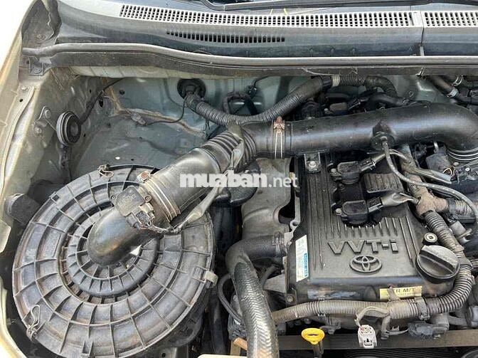 Toyota Innova 2008 G - 90000 km