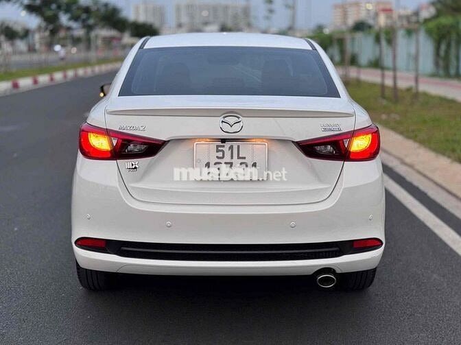 Mazda 2 2024 Luxury - 8400 km