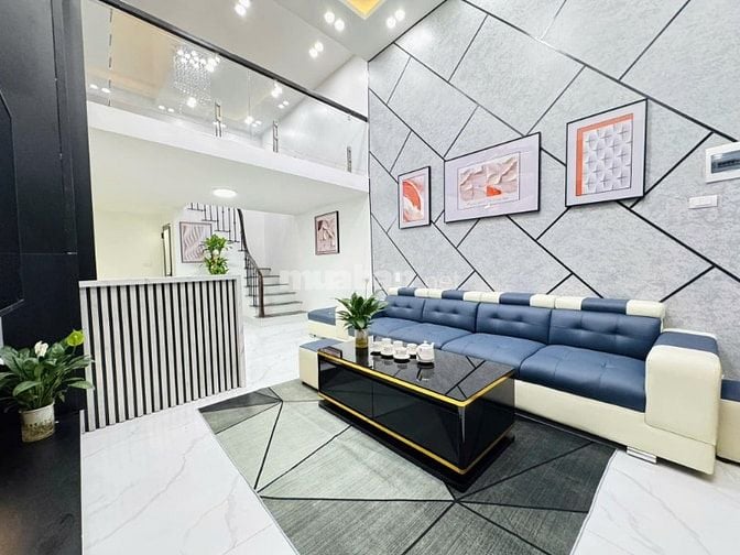 Có 102 ! Khương Đình Thanh Xuân 40m2 5Tầng , 80m ra mặt Phố , 6.8 tỷ .