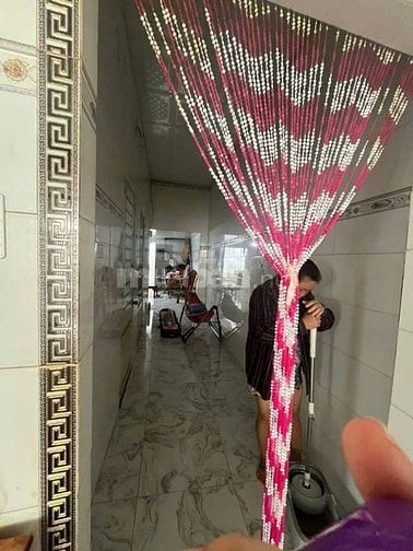 Bán nhà cấp 4 đường Trung Lân 3, Bà Điểm, Sô hồng riêng, 80m2, 810 Tr