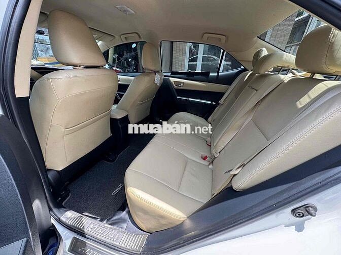Ông chú đi Mỹ cần bán Toyota Corolla Altis 2019