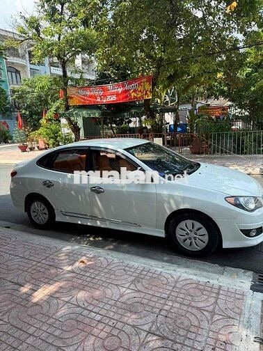 Hyundai Avante 1.6 số sàn đời cuối 2013