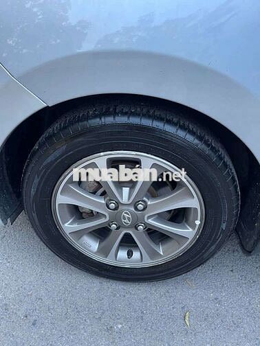 Hyundai Grand i10 2014 1.0 MT - 250000 km
