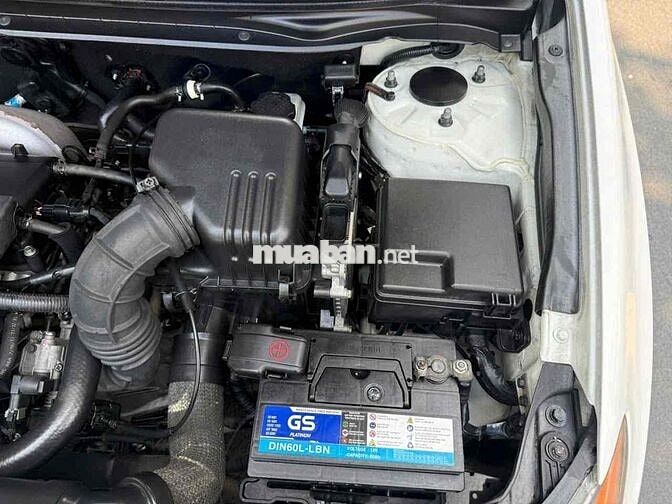 Hyundai Avante 1.6 số sàn đời cuối 2013