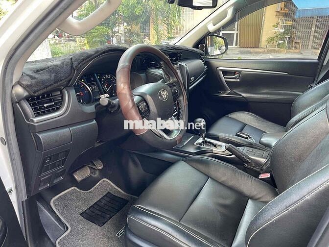 Toyota Fortuner 2022 2.4 4x2 AT - 33000 km