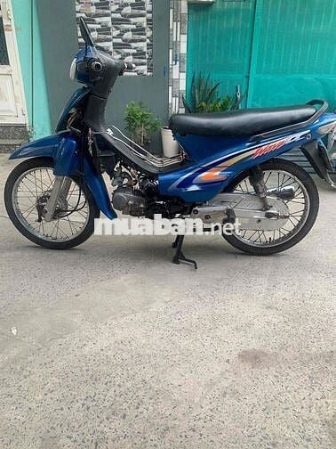Xe alpha lốc đen 2002