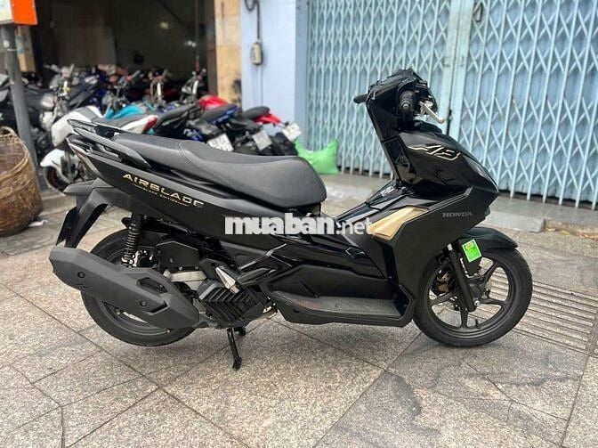 Honda air blade 4val 2023 mới 90% bstp chính chủ