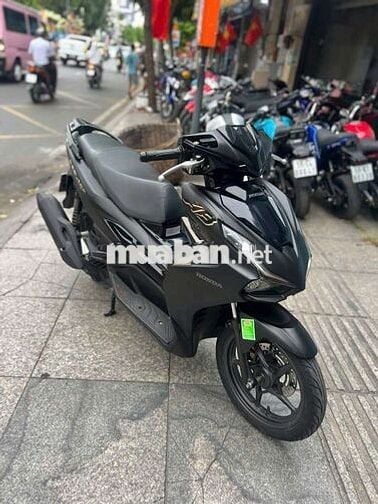 Honda air blade 4val 2023 mới 90% bstp chính chủ