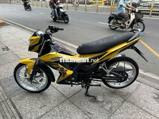 Honda sonic 150 2020 mới 90% bstp chính chủ