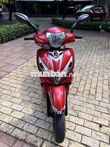 😍👉🍁SYM Shark 125fi đỏ,đời cuối,xe keng, bảo hành