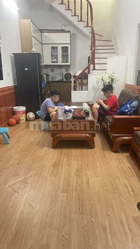 Nhà ngõ 23 Dương Văn Bé, diện tích 36m2, phù hợp với hộ gia đình