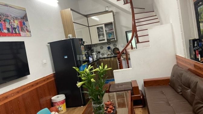 Nhà ngõ 23 Dương Văn Bé, diện tích 36m2, phù hợp với hộ gia đình