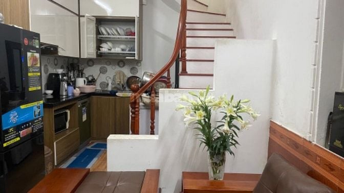 Nhà ngõ 23 Dương Văn Bé, diện tích 36m2, phù hợp với hộ gia đình