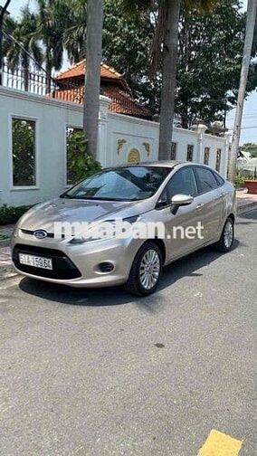 Ford Fiesta 2011 - 81000 km tìm đối thủ cùng đời