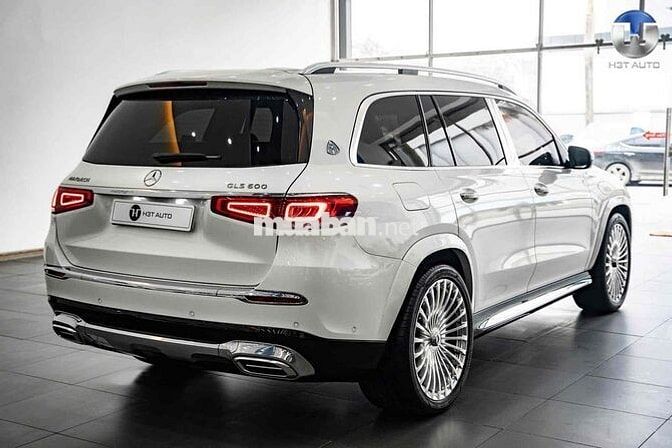 Mercedes Benz GLC Class 2022 - 10000 km