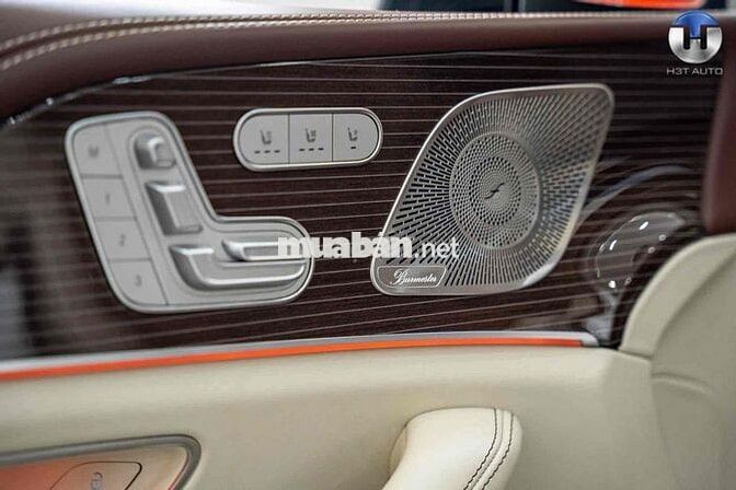 Mercedes Benz GLC Class 2022 - 10000 km