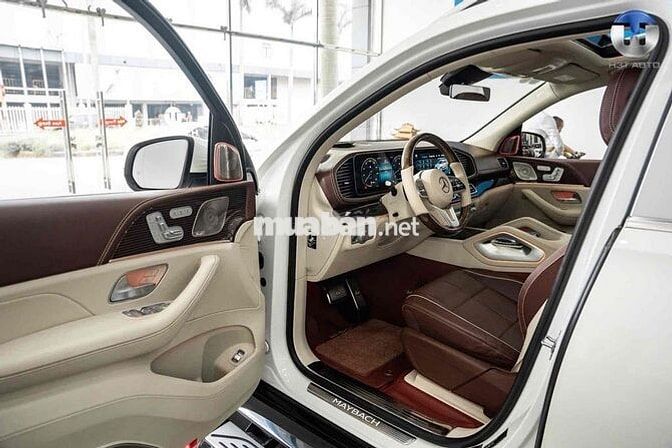 Mercedes Benz GLC Class 2022 - 10000 km