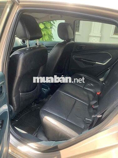 Ford Fiesta 2011 - 81000 km tìm đối thủ cùng đời