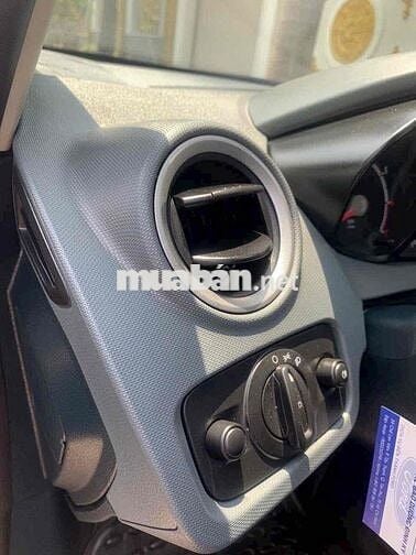 Ford Fiesta 2011 - 81000 km tìm đối thủ cùng đời