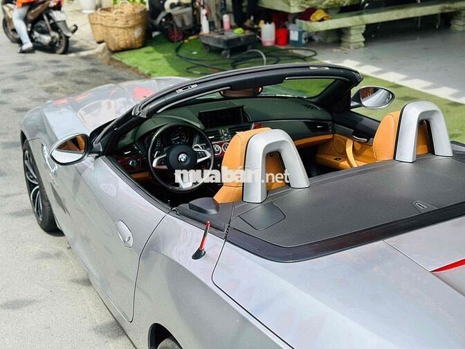 BMW Z4 sDrive20i Roadster Model 2015