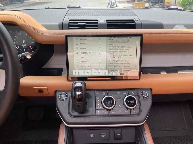 LandRover Defender 2023 110 HSE AT - 8200