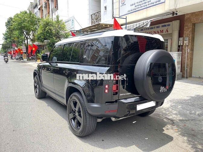 LandRover Defender 2023 110 HSE AT - 8200