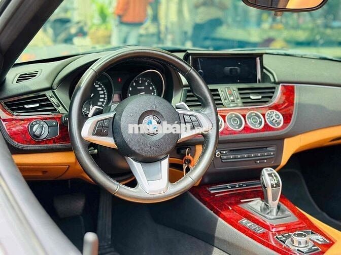 BMW Z4 sDrive20i Roadster Model 2015