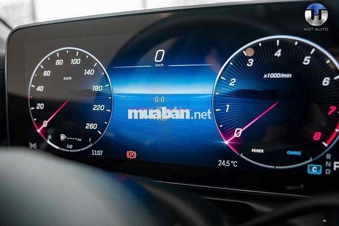 Mercedes Benz C Class 2022 C300 AMG - 9200 km