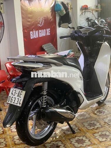 Sh 125 abs bs 43 mới chạy 100km y xe mới