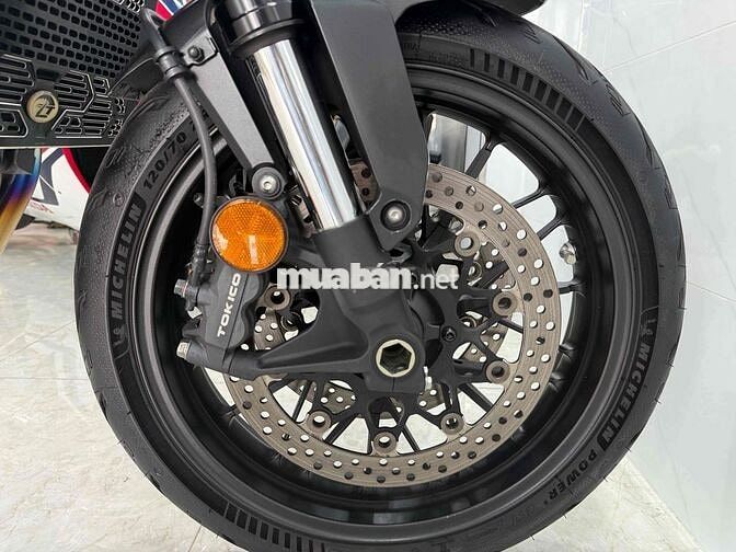 cb1000 2024