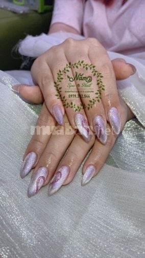 Tuyển thợ nail có kinh nghiệm 