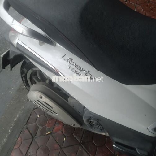 Cần bán em liberty ie 125 trắng giá 7.8t