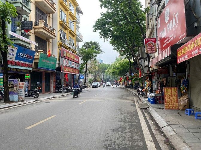 BÁN NHÀ MẶT PHỐ HOÀNG HOA THÁM, KINH DOANH ĐỈNH, 90 M2, GIÁ 28,7 TỶ. 
