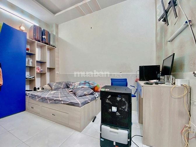 Chủ Gấp Giảm 700tr ,4Tầng, HXH, khu BÀU CÁT, Ni sư huỳnh Liên TÂN