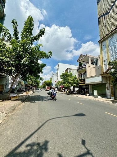 Cho thuê nhà mặt tiền 329 Tân Sơn Nhì, Tân Sơn Nhì, Tân Phú