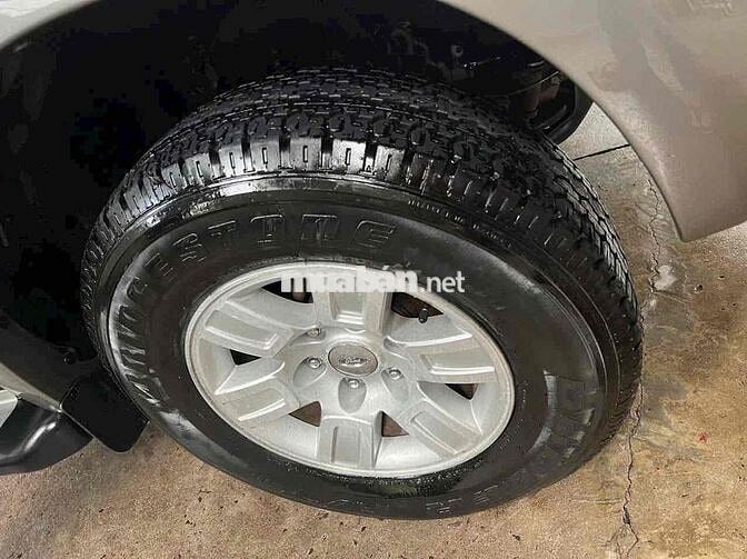 Ford Everest 2008 máy dầu 7 chỗ